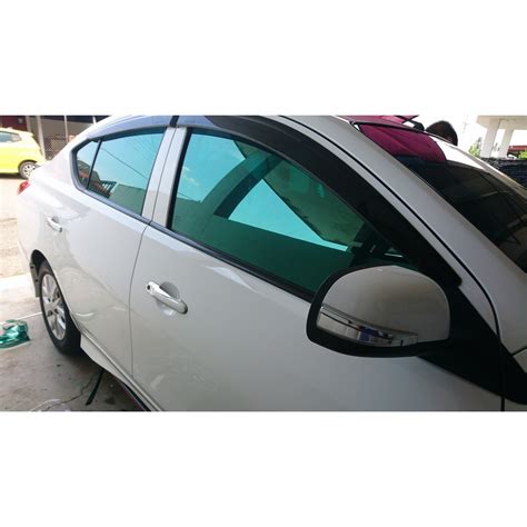 Pasti senang dan seronok memandu kereta automatik tapi buat anda sebagai pemiliknya harus tahu. Warna Tinted Kereta Yang Sesuai - sang-hook