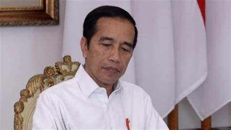 Jokowi dan jan ethes sumber: Jokowi Sorot Kemenkes: Bantuan Corona Jangan Bertele-tele ...