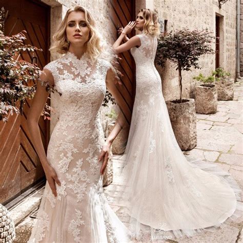 Romantic Boho Wedding Dresses 2017 Appliques Lace Marry Dress High Neck
