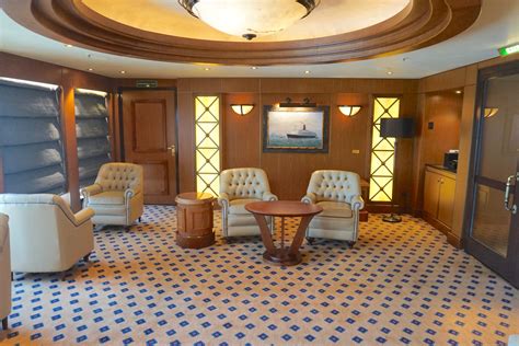 Cruise Ship Tour Cunard Lines Queen Elizabeth