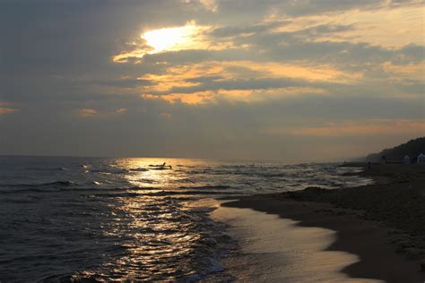 무료 이미지 바닷가 바다 연안 모래 대양 수평선 구름 하늘 태양 해돋이 일몰 햇빛 아침 육지 웨이브