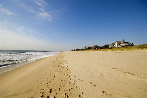 Plan A Hamptons Beach Getaway From New York City