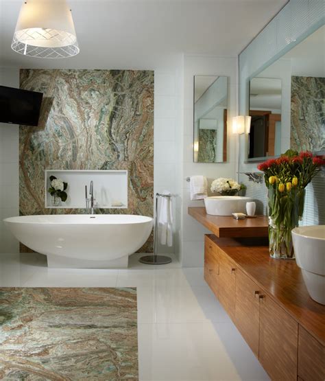 Tiny Bathrooms With Attractive Interior Designs