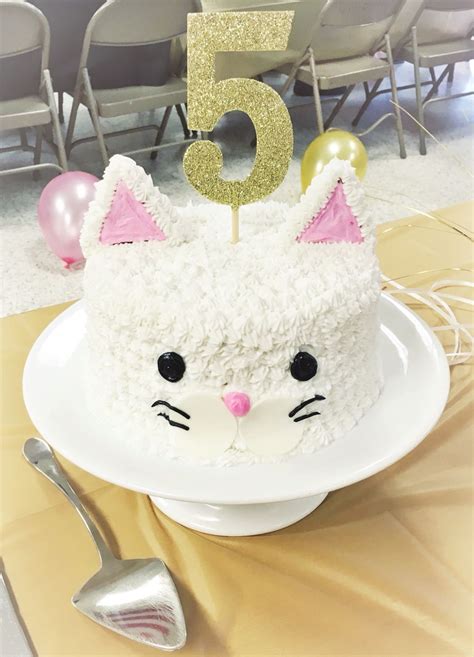 Pin By Mary Dilewski On Ideas Cumple Birthday Cake For Cat Kitten