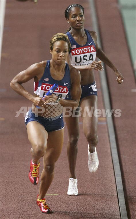 The gold medal for u.s. 米国 女子4x400メートルリレーで決勝進出 写真7枚 国際ニュース：AFPBB News