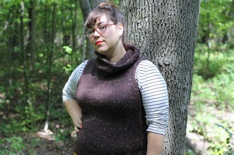 Sexxxy Librarian Knitting Patterns And Crochet Patterns From