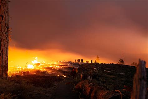 location of fires in california right now