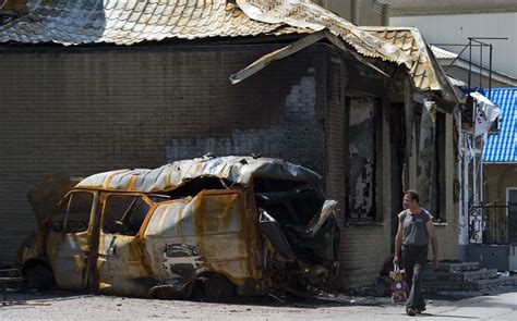 Ukrainian Cease Fire On Verge Of Collapse After Deadly Rebel Attacks
