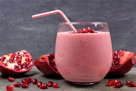 Examples include peanut butter, dry bread, toast or crackers, raw vegetables or fruits, and dry cereals. 7 Smoothie Recipes for Sore Throat | Vibrant Happy Healthy