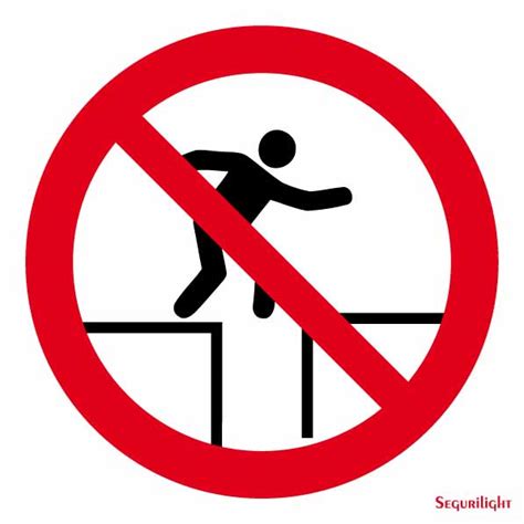Señal Prohibido Saltar Las Zanjas Segurilight Señalización