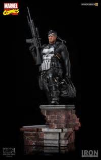 Marvel Legacy Replica Punisher Statue