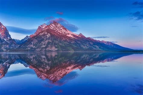 mountain, Lake, Reflection, Snowy Peak, Sunrise, Water, Blue, Forest ...