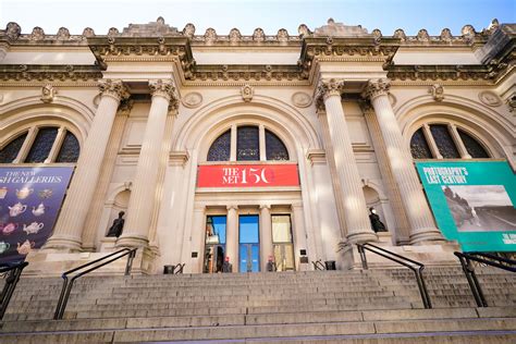 The Metropolitan Museum of Art Moves Its 'About Time' Exhibition to the ...
