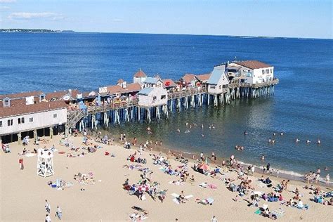 Old Orchard Beach Pier Tourist Friendly And Fun