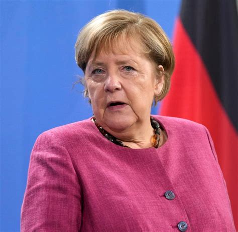Flüchtlingskrise Merkel Wusste 2015 Dass „nicht Täglich 10000 Kommen