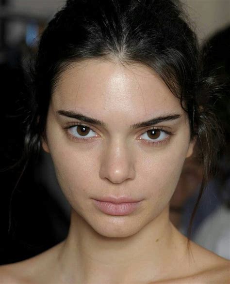 Kendall Jenner Backstage At The Michael Kors Ss18 Show In New York Kendall Jenner Makeup