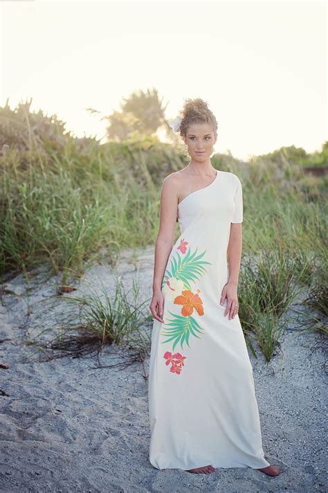 Hawaii Wedding Dresses Hawaiian Beach Wedding Dress Hawaiian Wedding