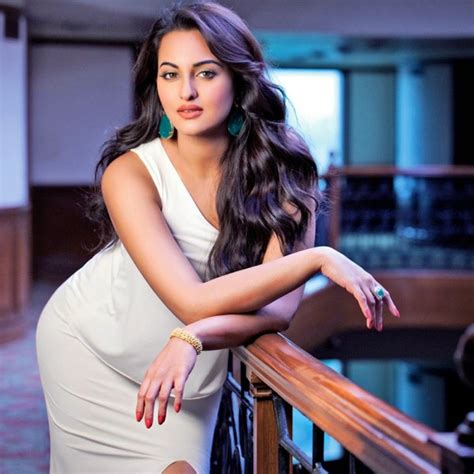 Sonakshi Sinha Flaunts Her Sexy Body Hot And Sexy Photos Sonakshi