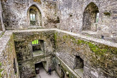 Blarney Castle 6 The Interior Walls Of The Castle Are Thi Flickr