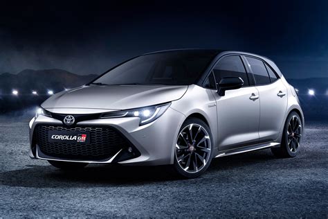 The 2012 toyota corolla comes from a line of small cars that first reached our shores more than four decades ago. Toyota Corolla goes hybrid-only for 2020 | Auto Express