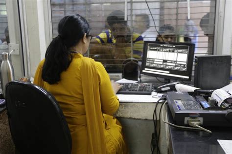 Samsung kx in kings cross coal yard, london, united kingdom. India's first women-run train station is proving a huge ...