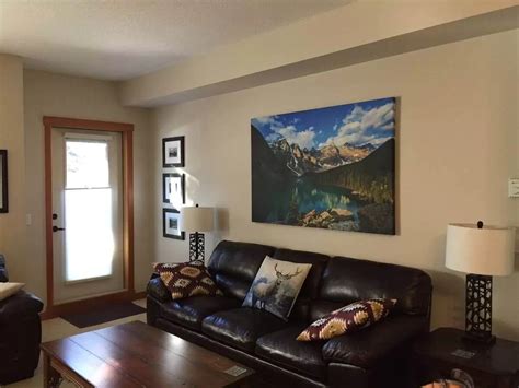 12 Best Airbnbs In Canmore With Breathtaking Views 2023