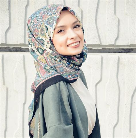 Hijab Fashion Moda Stilleri Başörtüsü Modası Giyim