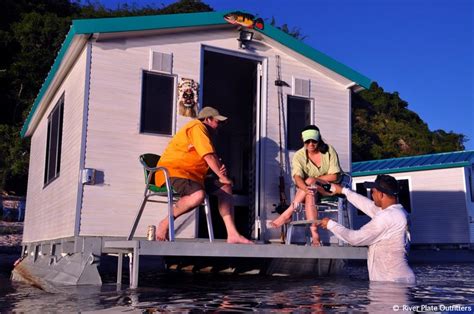 In this bass fishing video we go fishing with big swimbaits for giant bass! Peacock Bass Pictures - Floating Cabins - River Plate Anglers