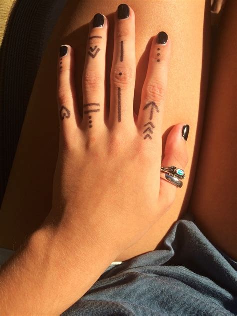 Cool Easy Things To Draw On Your Hand