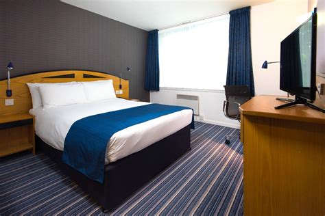 Holiday Inn Express Bristol City Centre Hotel Deals Photos And Reviews