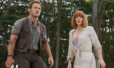 Jurassic World Group Halloween Costumes Are Going To Dominate The