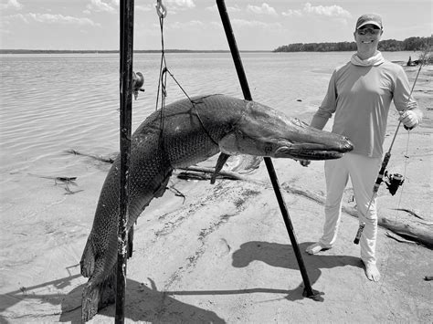 Details Emerge On How A World Record Alligator Gar Was Caught At Sam Rayburn R Rivermonsters