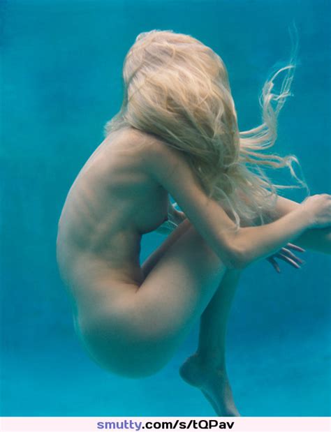 Gorgeous Slim Slender Fit Smalltits Underwater Erotic