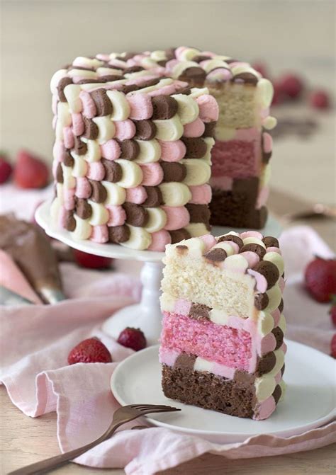 40 Unique Birthday Cake Ideas That Look And Taste Amazing Unique Birthday Cakes Neapolitan Cake