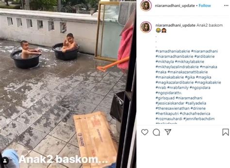 Untuk harga jual peralatan bayi dan anak kami, silahkan hubungi kami. Rumah Besar Bak Istana, Ardi Bakrie Pilih Mandiin Anak di ...