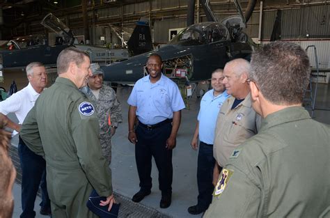 Aetc Commander Visits 12th Ftw Joint Base San Antonio News