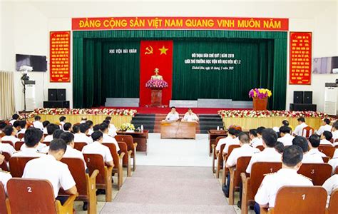 Các Giải Pháp Công Tác Tư Tưởng Trong Quản Lý Bộ đội ở đơn Vị Cơ Sở