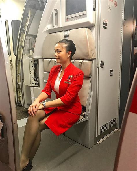 Pin Auf Sexy Flight Attendants