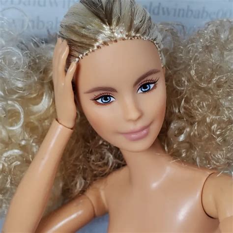 J Nude Tall Blonde Barbie Bmr Made To Move Closed Mouth Millie