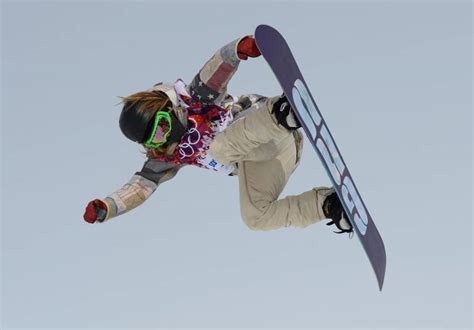 Slopestyle Jamie Anderson snowboardeuse heureuse Libération