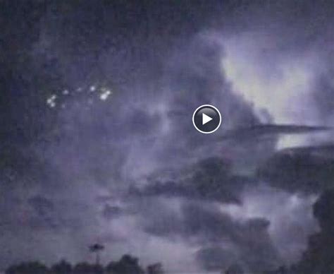 Mystery Lights Over Houston Keep People Talking About Ufos