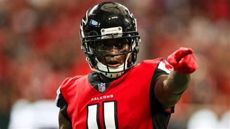 It's been a long time coming, but julio jones has scored a touchdown in the 2018 nfl season. WATCH: Julio Jones beats Patrick Peterson for diving ...