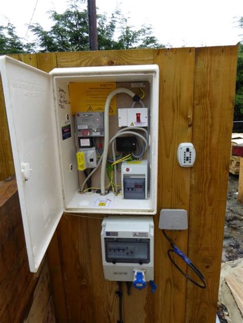 96 explorer fuse panel schematic. New Electric Supply - Electrics - Other - BuildHub.org.uk