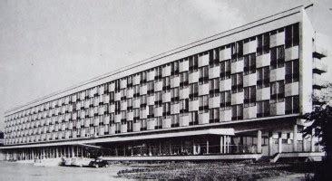 Nessun costo aggiuntivo e possibilità di scelta tra centinaia di hotel e tantissime recensioni di altri utenti con hostelworld. Hotel Cracovia Kraków Focha 1