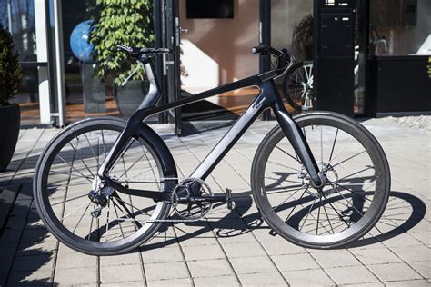 As the title says im looking for a bike to put one of the ebay engine kits on. This electromagnetic 'hidden motor' bike can go 100kph ...