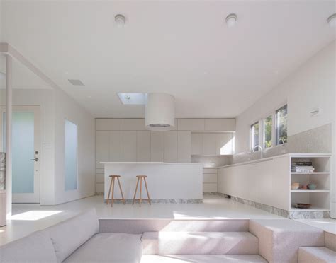 The buyer is jin xiao qun, the wife of nanofilm technologies international founder and executive chairman shi xu. Mar Vista House / Part Office - Flipboard