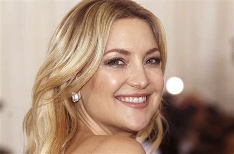 Kate Hudson Flaunts Killer Bikini Bod Reveals How She Found Her Perfect Fitness Routine At 19