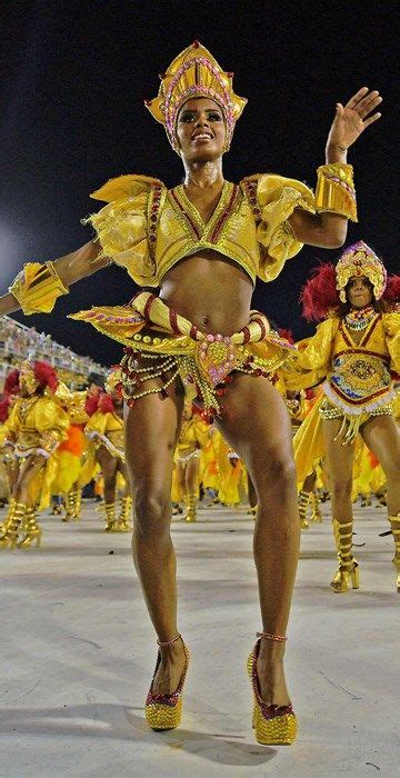 Carnival Sets Rio Alight As Dancers Take To The Sambadrome In 2021