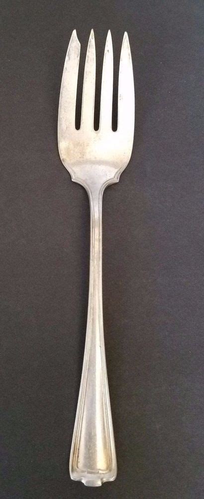 1847 Rogers Bros Triple Silverplate Meat Serving Fork Remembrance