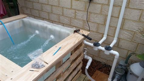 Diy Pallet Hot Tub